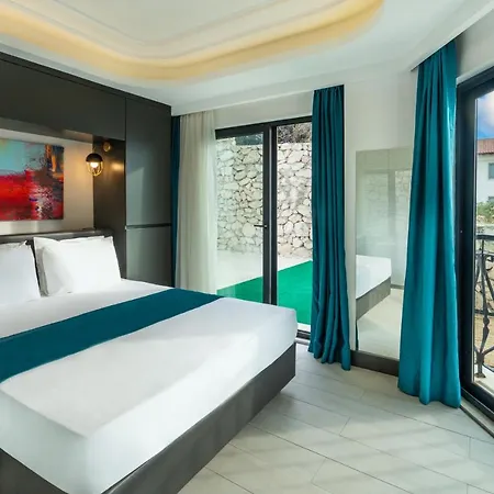 Guemues Yazar Hotel Kaş