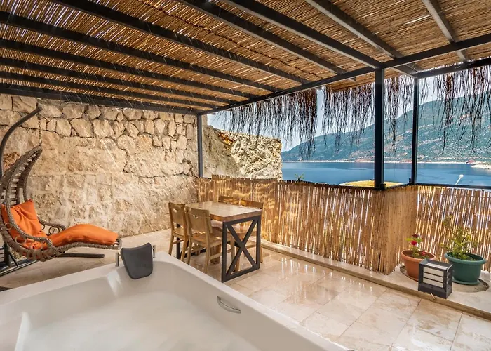 Hotel Guemues Yazar Kaş