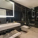 Hotel Guemues Yazar